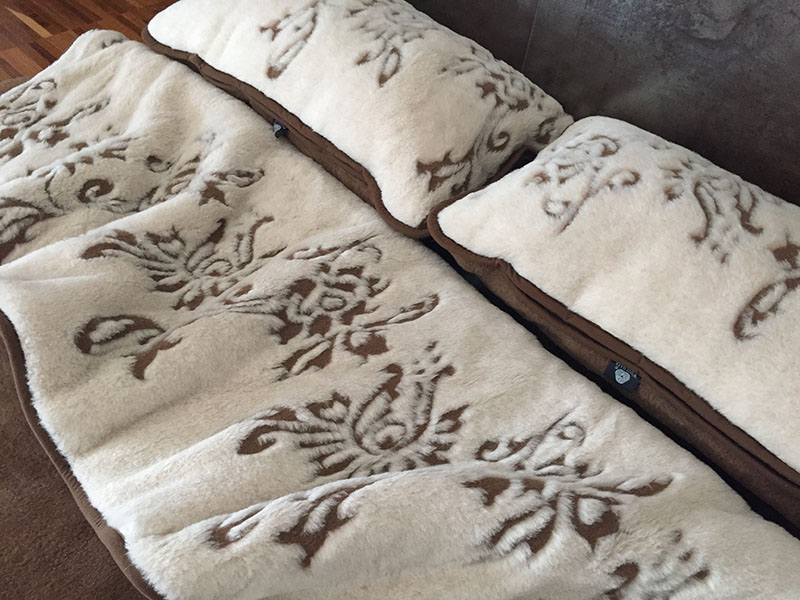 KOC WEŁNIANY Z WEŁNY CAMEL